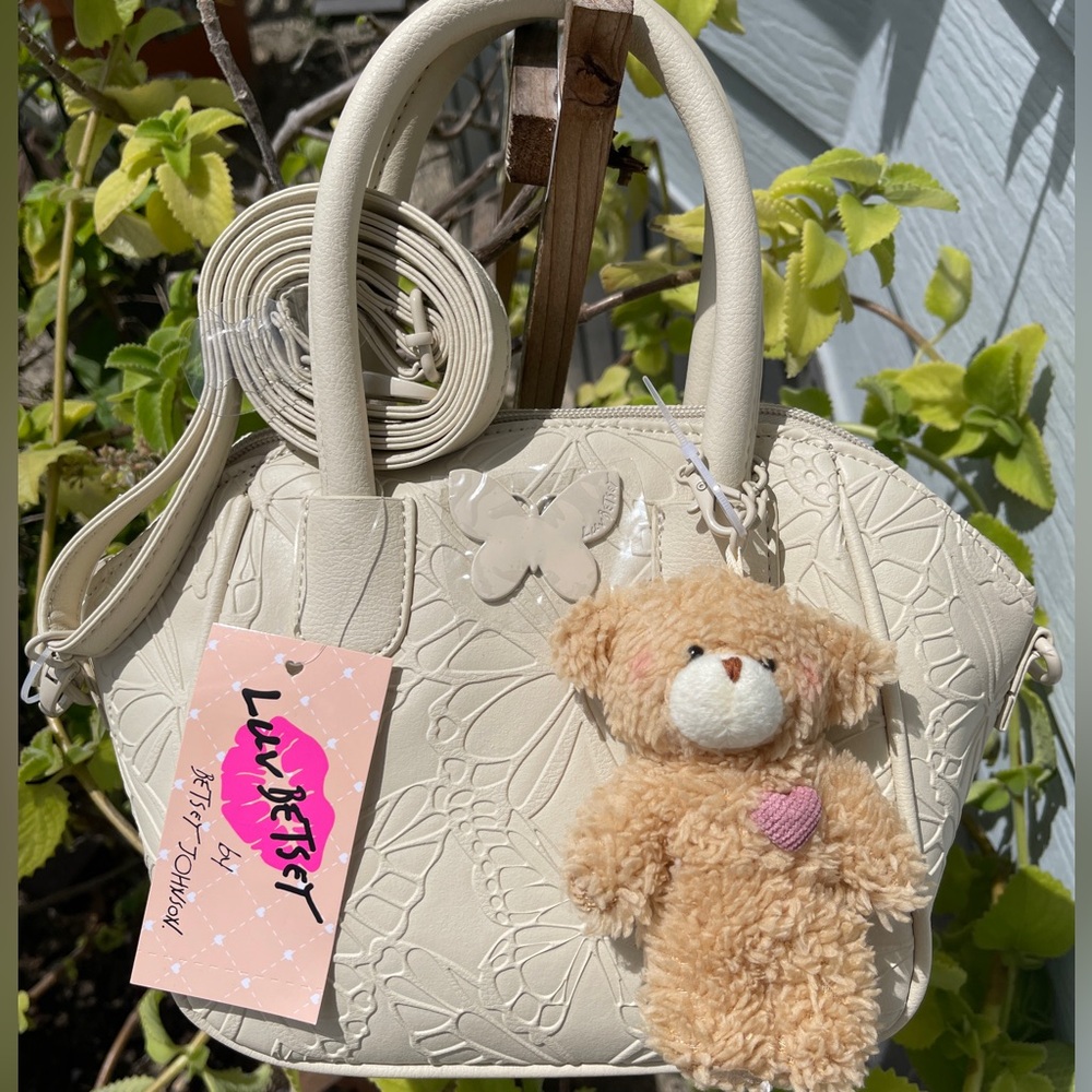 LUV BETSEY By BETSEY JOHNSON Cream Crossbody Bag with Teddy Charm